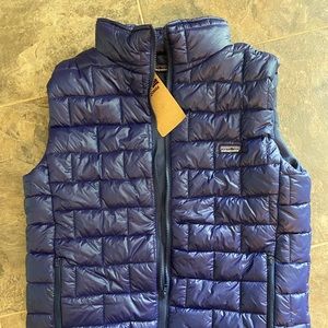 NWT Women’s Patagonia Vest Large